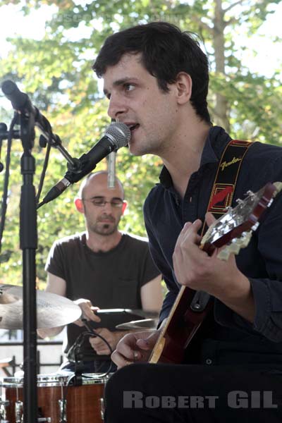 ONE LICK LESS - 2012-09-09 - PARIS - Square de la Place des Fetes - 